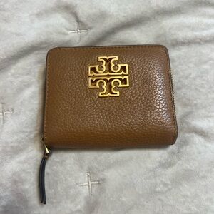 Brown Leather Wallet with Gold Logo Tory Burch